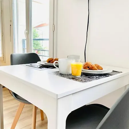 Beautiful Located South Of Paris شقة بور-لا-رين